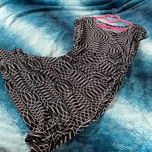 EnFocus Petite Black and White Dress!